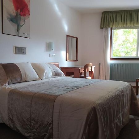 Hostal Palas Ла-Корунья Экстерьер фото