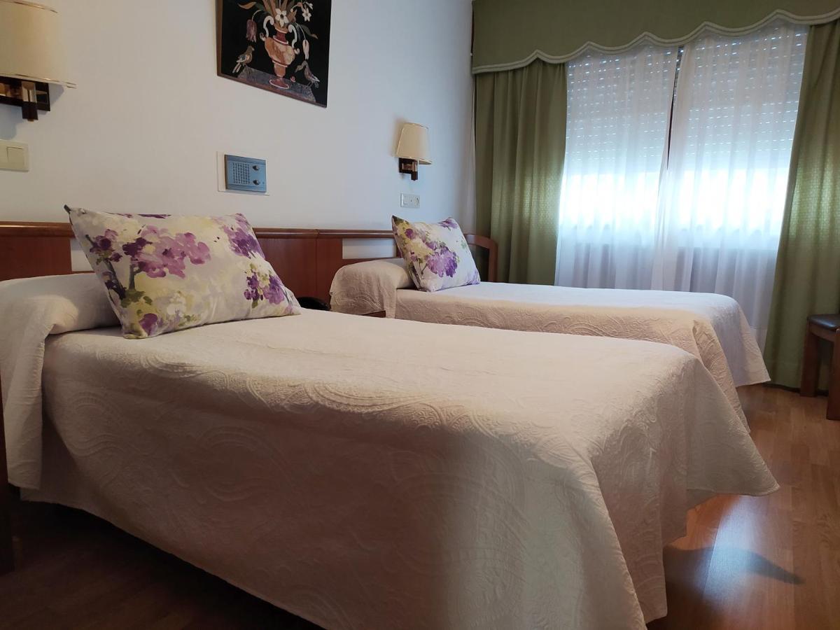 Hostal Palas Ла-Корунья Экстерьер фото