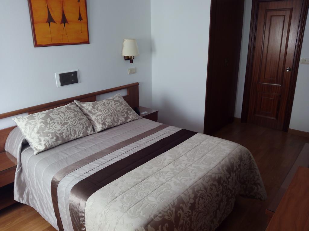 Hostal Palas Ла-Корунья Экстерьер фото